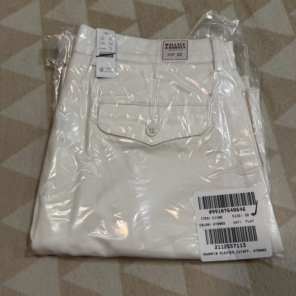J crew white Wallace & Barnes 8" pleated cutoff chino short - Picture 4 of 4